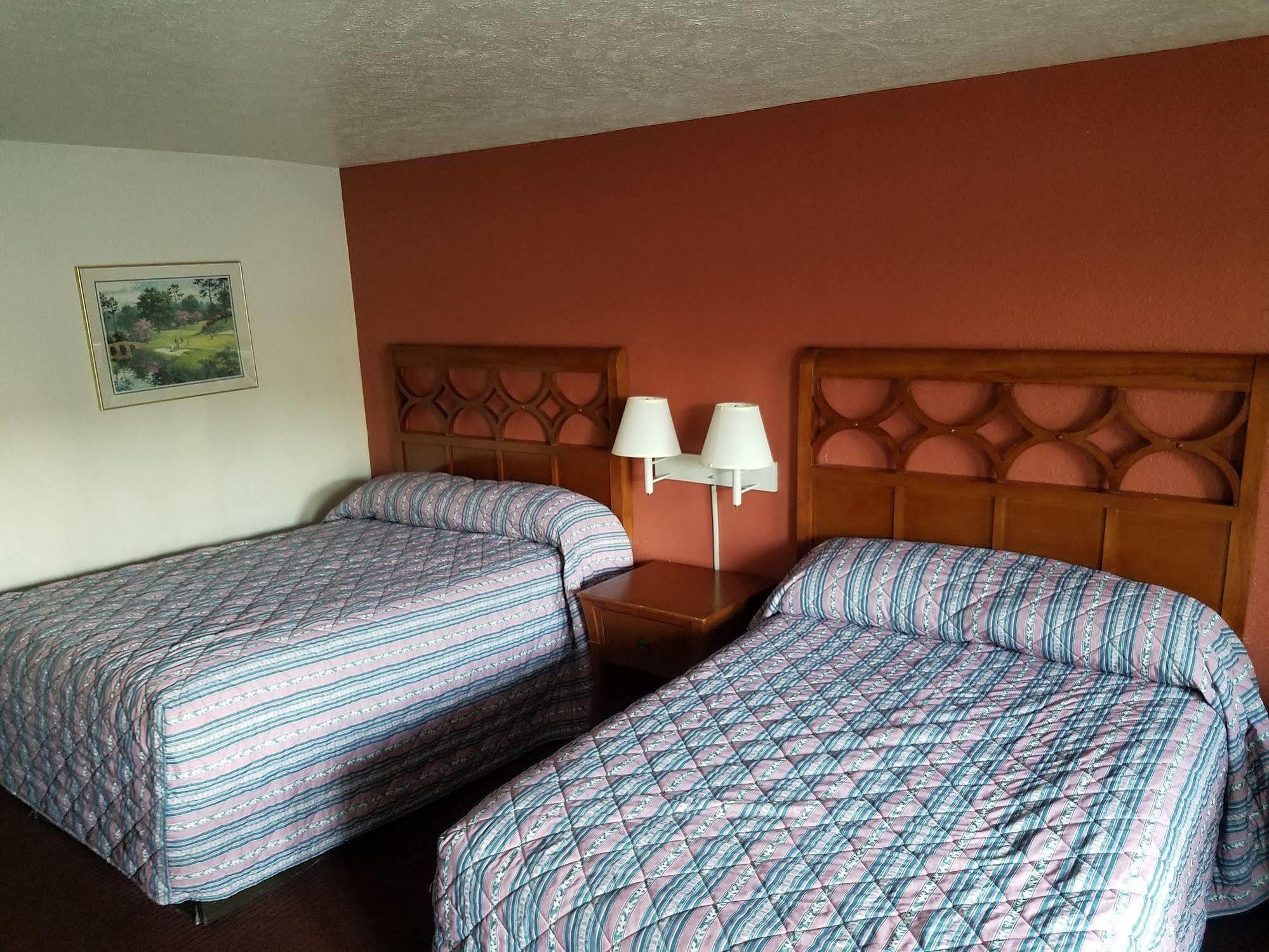 Masters Inn I-26 Cayce Экстерьер фото
